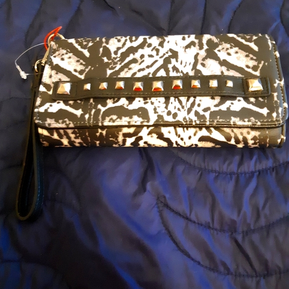 Wristlet purse - Picture 1 of 4